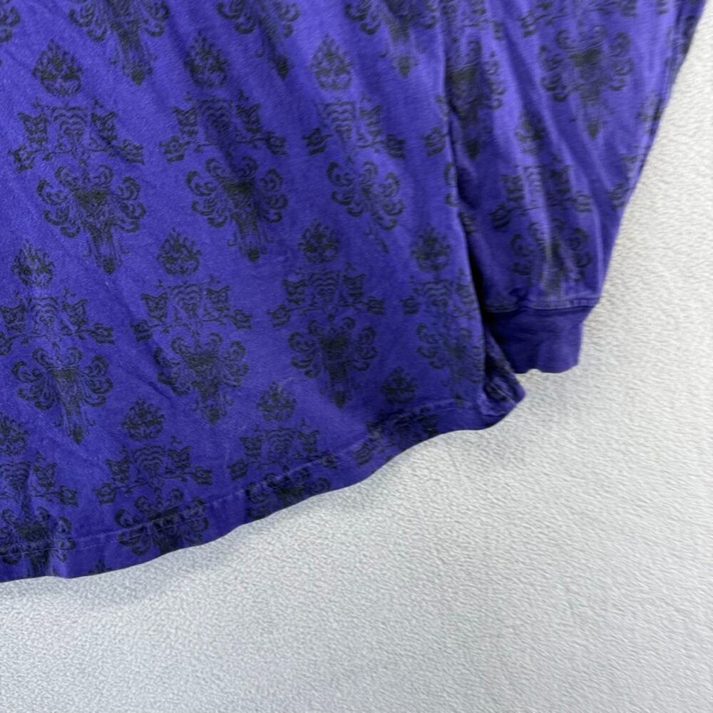 Disney Spirit Jersey Men's Medium Purple Haunted Mansion Ghost Host Spellout - Picture 8 of 11